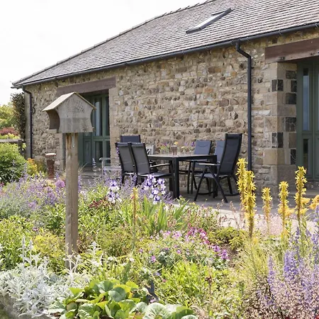 East Lodge, Yorkshire