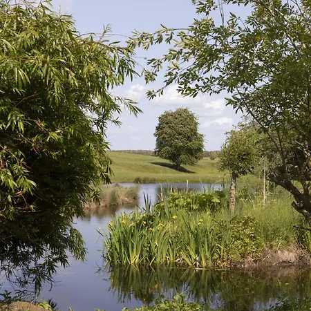 East Lodge, Yorkshire